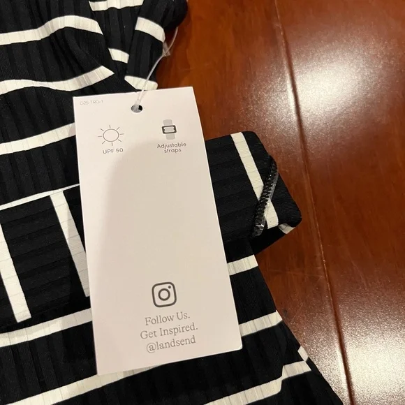 New NWT Lands End Black White Swimsuit Onepiece Stripe Belt Size Extra Small XS - Picture 5 of 8